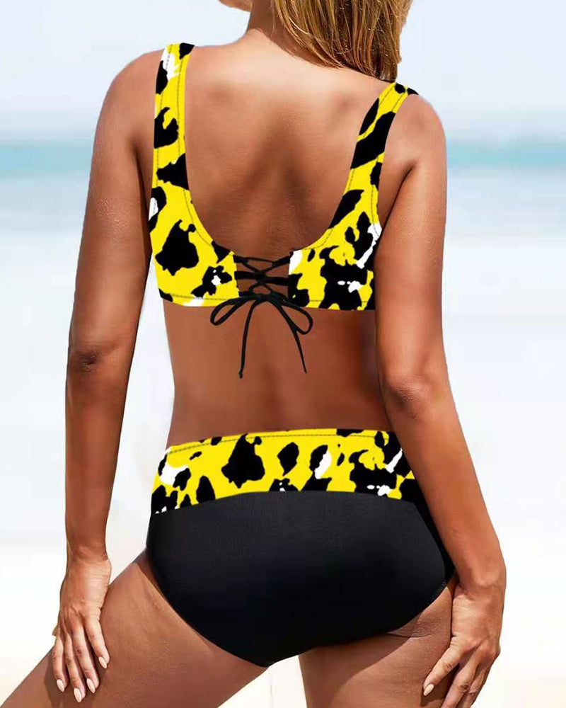 Bikini multicolor con top cruzado para mujer
