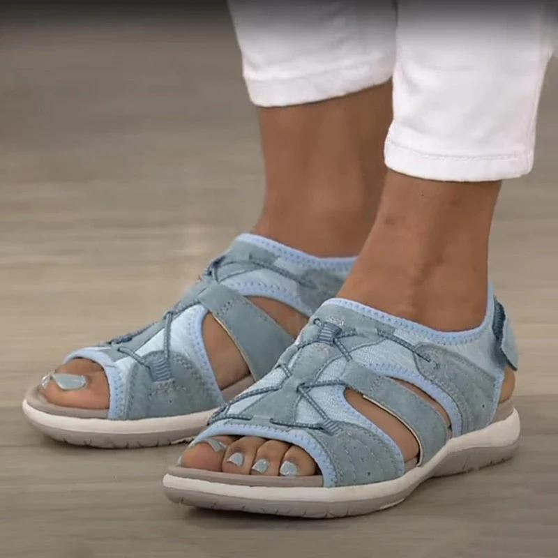 Sandalia cerrada deportiva para mujer