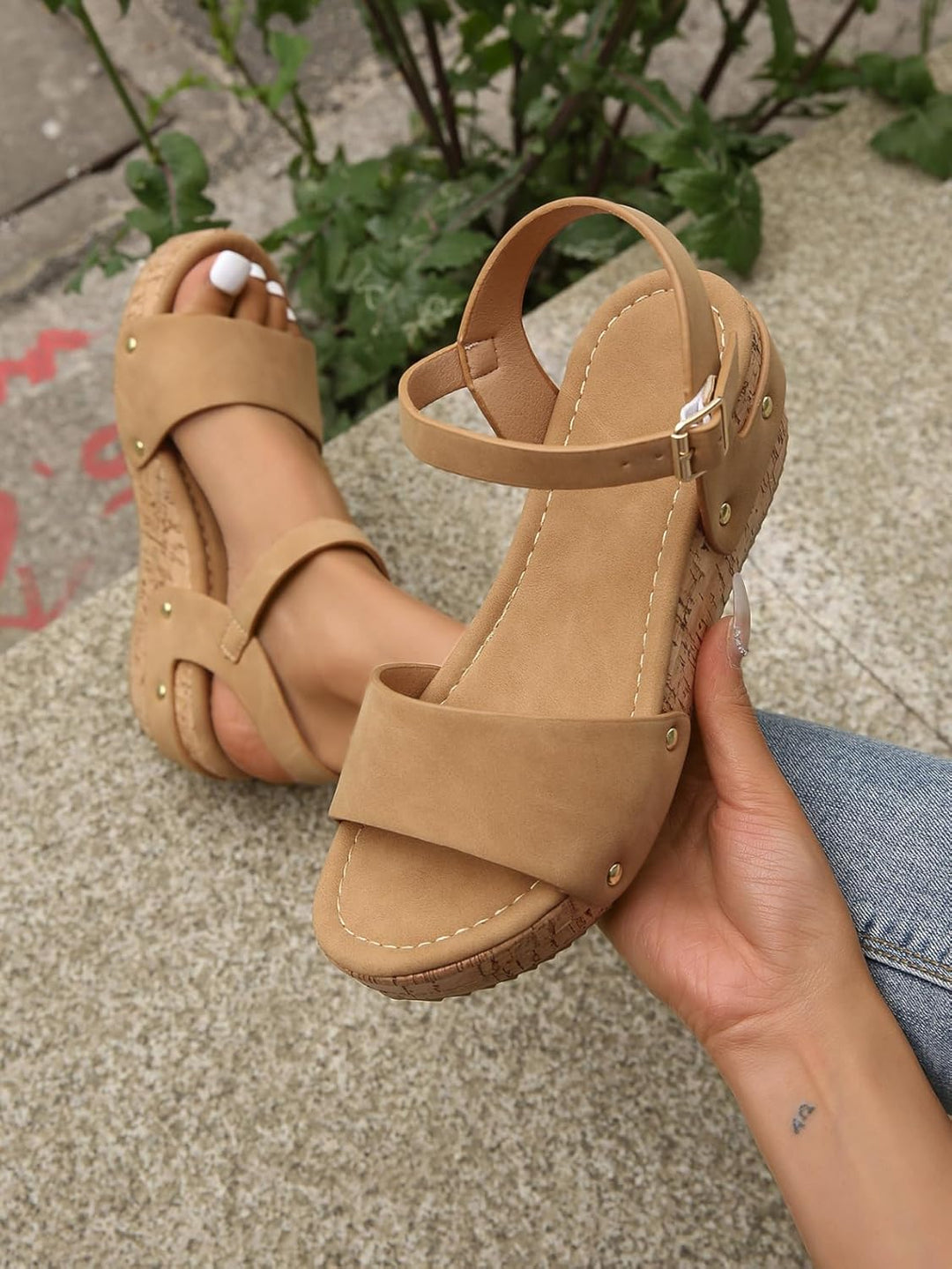 Sandalia de plataforma con tobillera para mujer