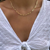 Collar con colgante inspirado en la bicicleta
