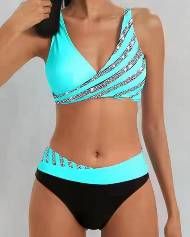 Bikini de estampado barroco en tonos cálidos y talle alto para mujer