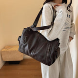 NOEMIE™ - Tote de piel atemporal
