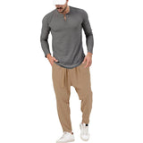 Conjunto informal de camiseta Henley de manga larga y pantalón para hombre.